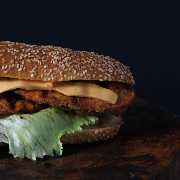 سندويتش دجاج مشوي